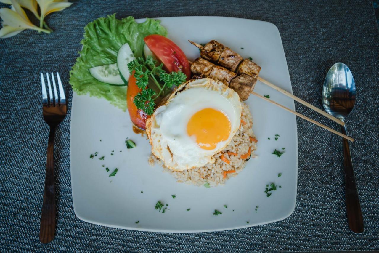 Acala hostel Toyapakeh Kültér fotó