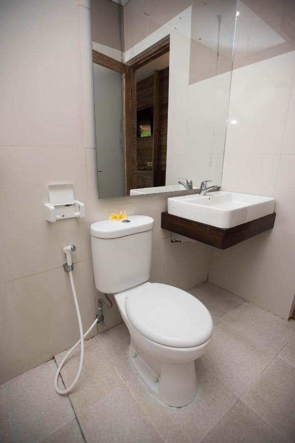 Acala hostel Toyapakeh Kültér fotó